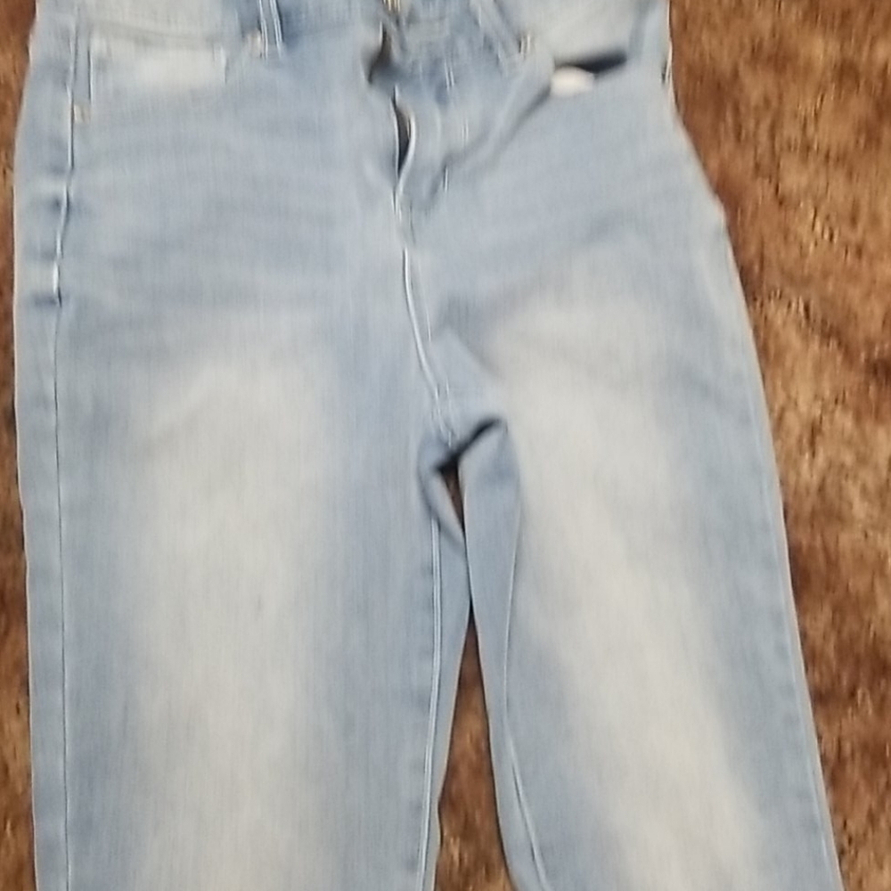 Jeans - Picture 2 of 3